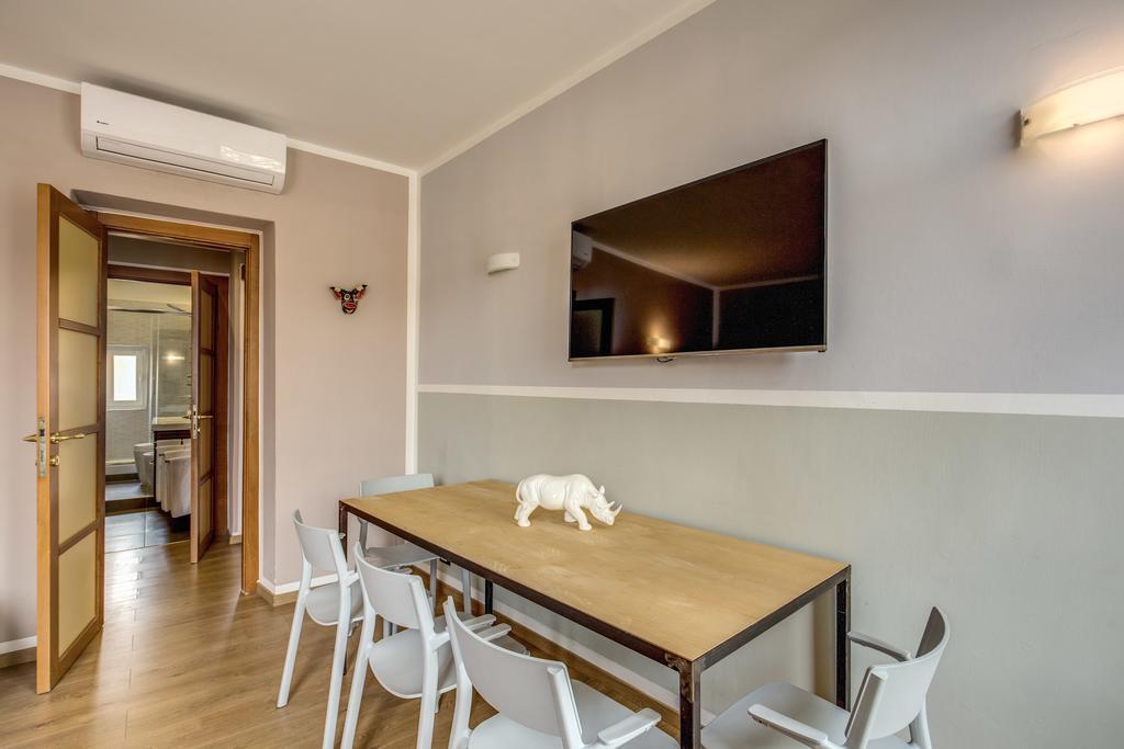 Cinque Terre Stairway Apartment ลาสเปเซีย ภายนอก รูปภาพ